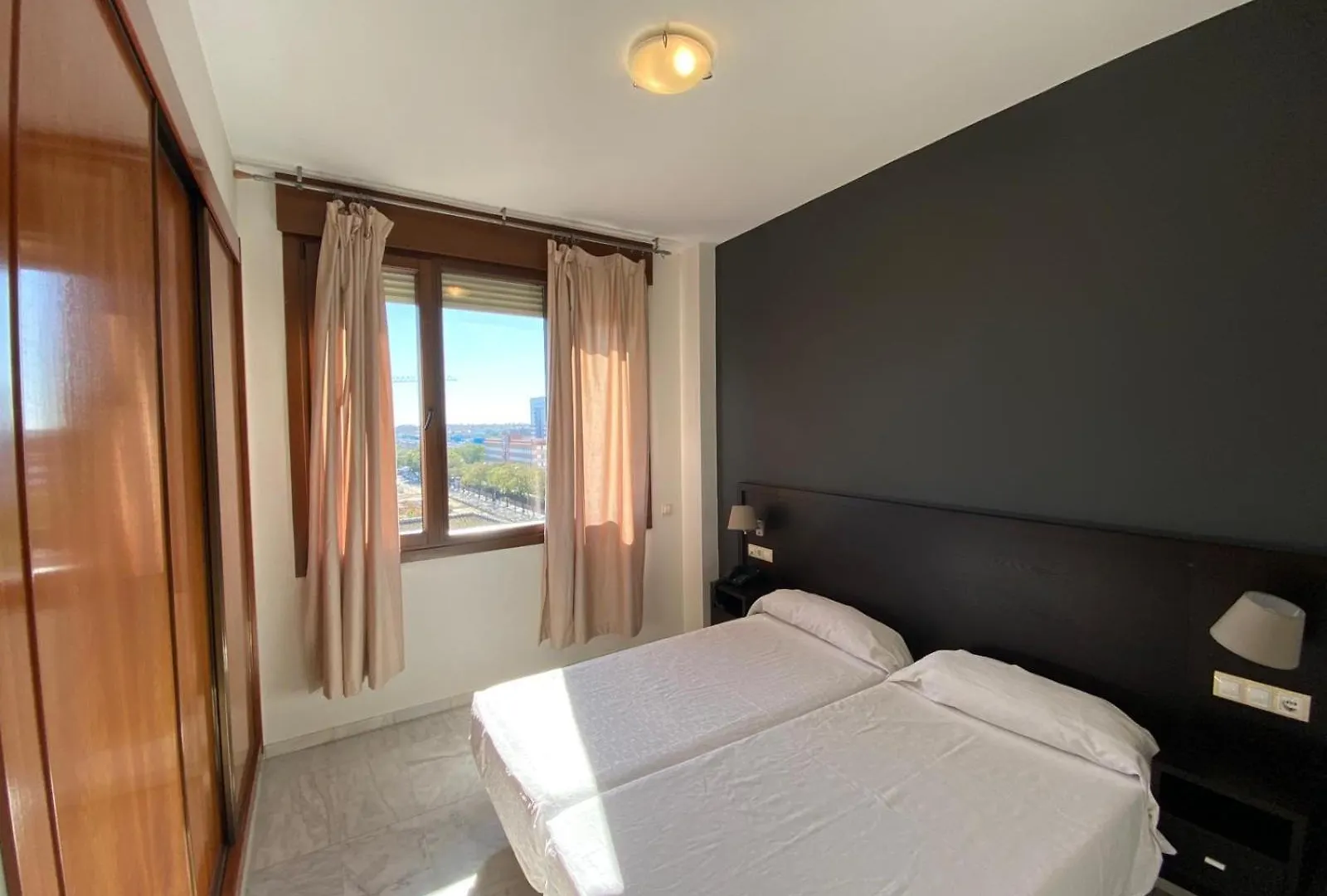 Sevillahome-Apartamento Complejo Piscina Parking Apartamento