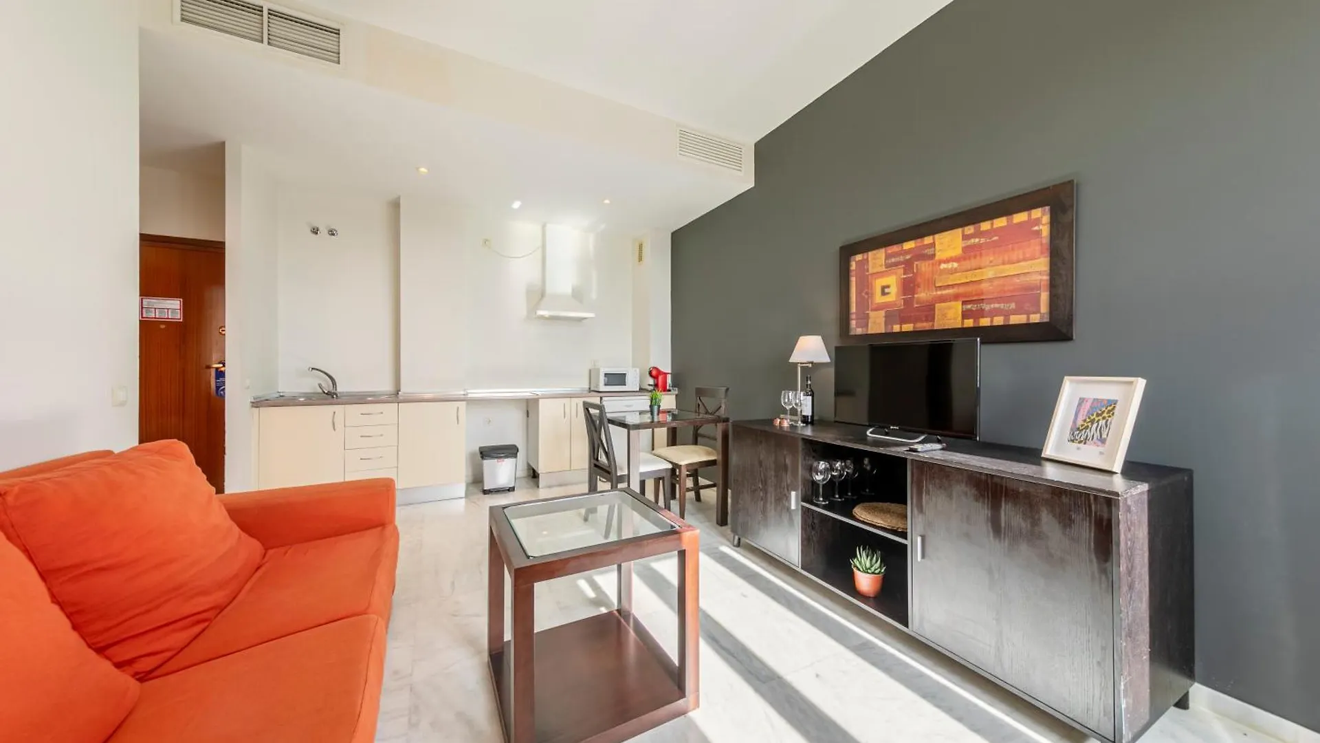 Apartamento Sevillahome-Apartamento Complejo Piscina Parking