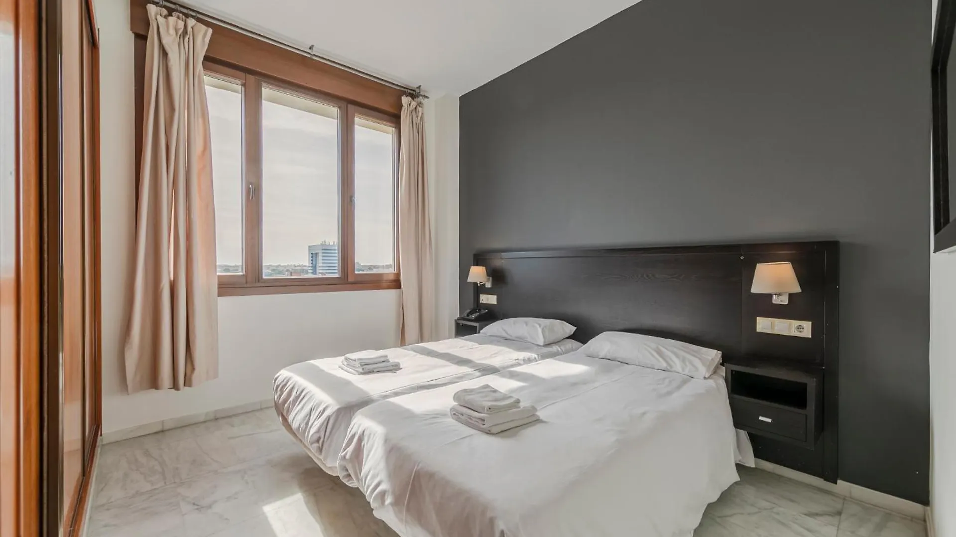 Apartment Sevillahome-Apartamento Complejo Piscina Parking